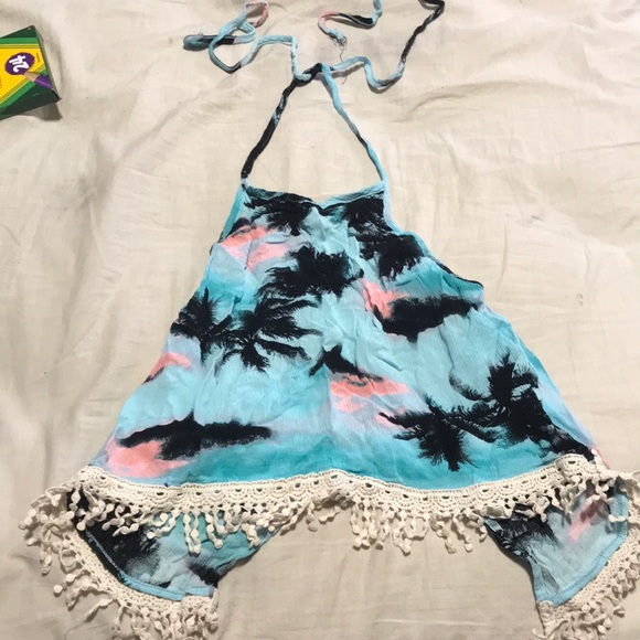 Cute crop top - Picture 1 of 2